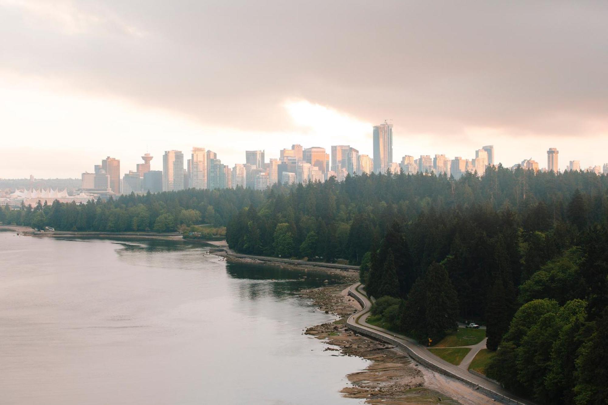 Holiday Inn & Suites Vancouver Downtown By Ihg Eksteriør billede