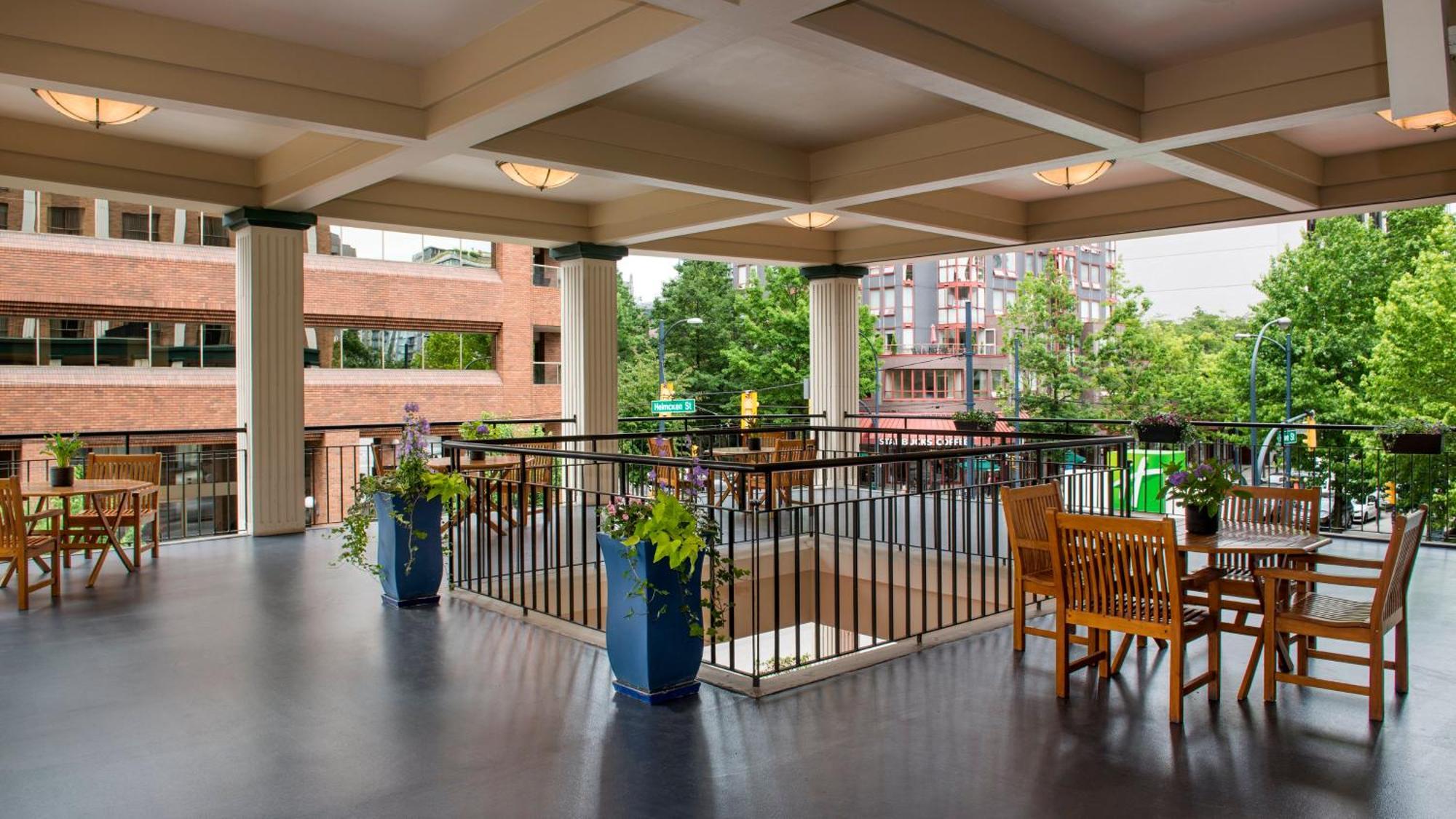 Holiday Inn & Suites Vancouver Downtown By Ihg Eksteriør billede